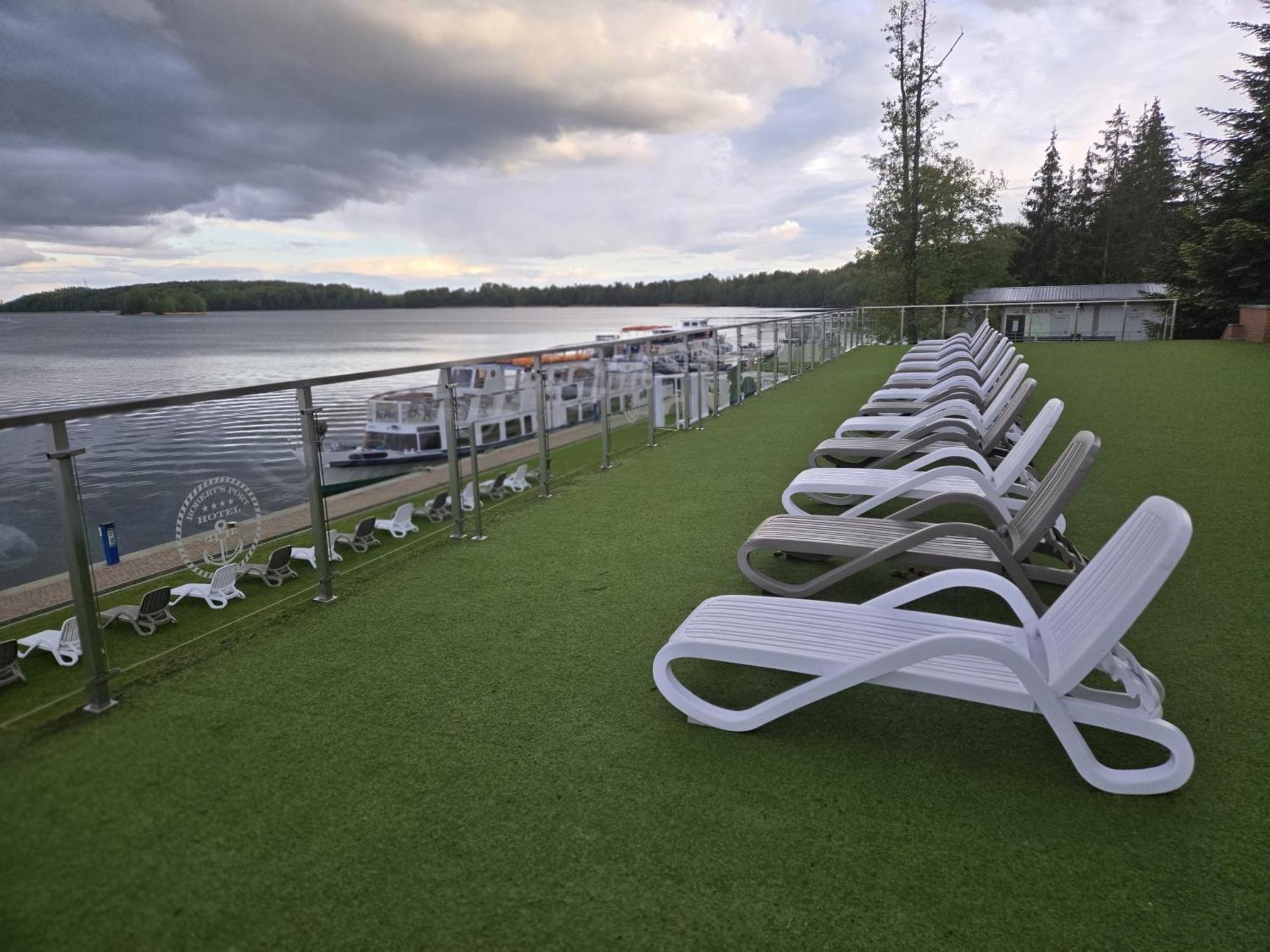 Domek Na Wodzie - Houseboat -Sauna, Taras Na Dachu, Dwie Sypialnie Mikołajki Exteriör bild